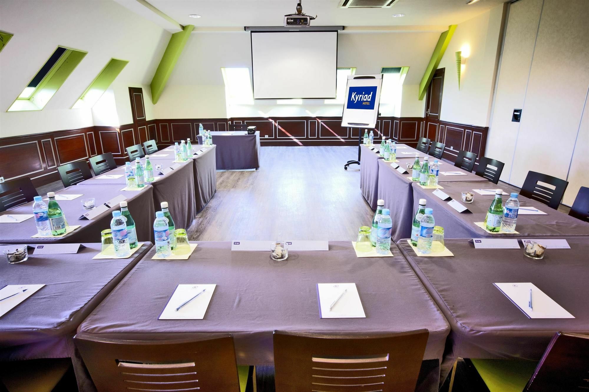Kyriad Prestige Compiegne Jaux Exterior foto
